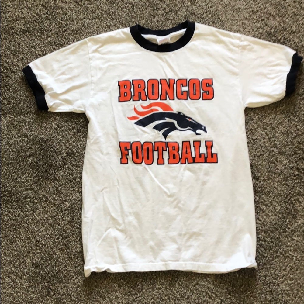Broncos tee